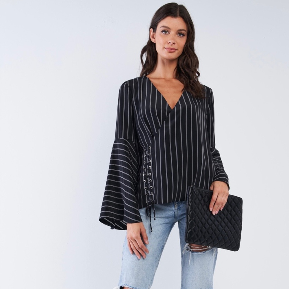 Black V-Neck Wrap Loose Fit White Horizontal Double
